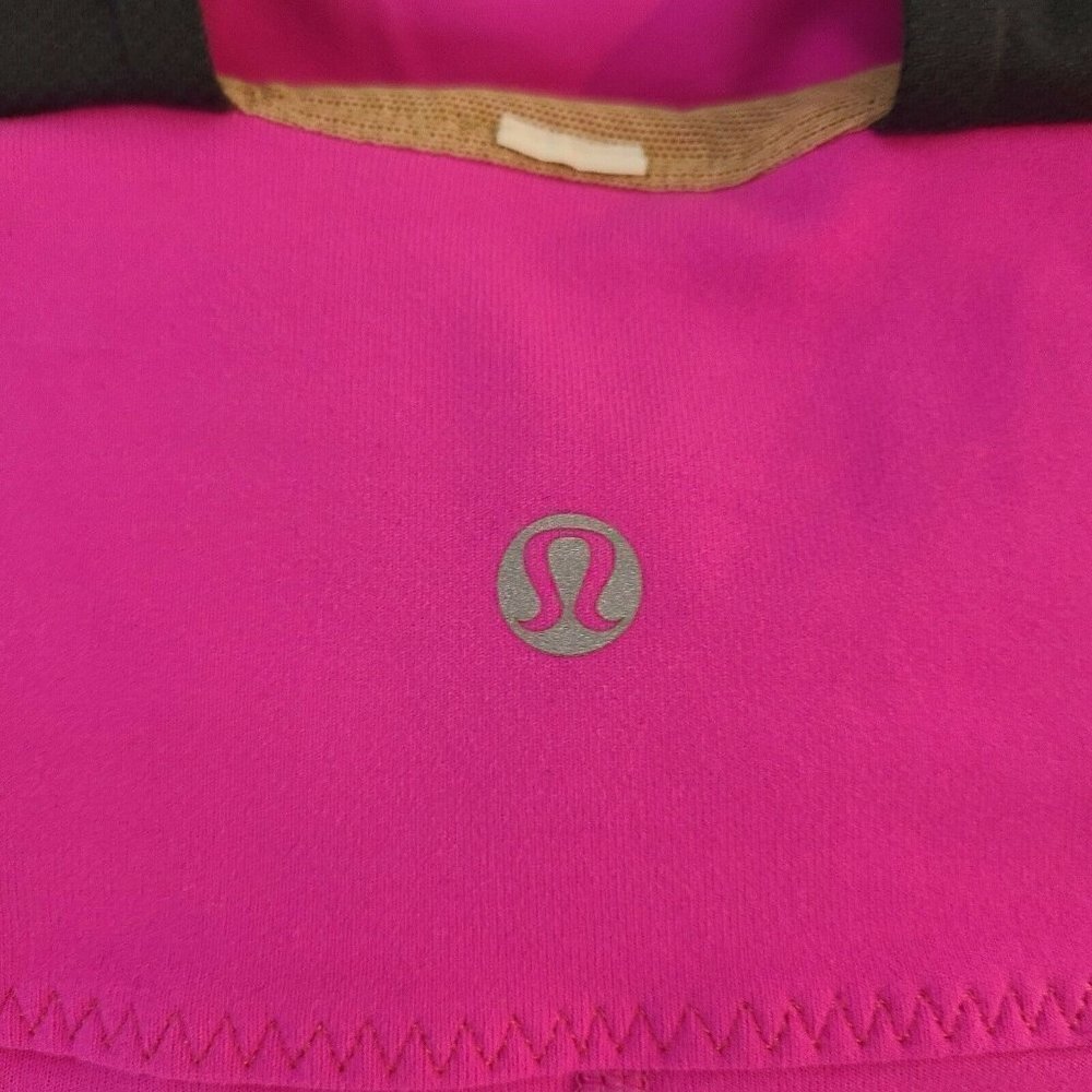 Women's Lululemon Pink Bra Tank Top T Shirt Sz ?? - Picture 5 of 7